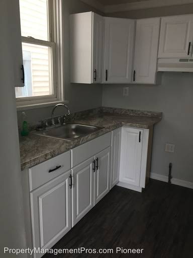 Main picture of 2624 Norwood Ave