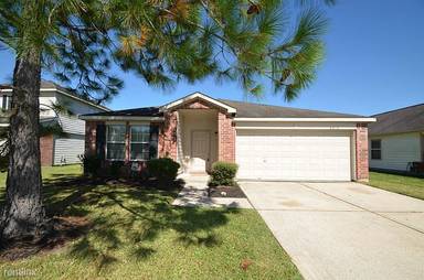 Main picture of 7422 Fox Cove Trl
