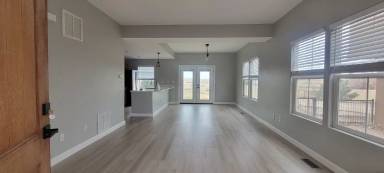 Main picture of 654 Cowboy Way