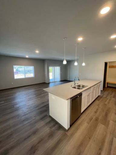 Main picture of 1308 E Farwell Rd
