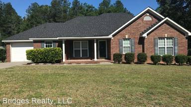 Main picture of 3825 Oxford Dr
