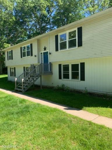 Main picture of 18 Goshen Rd