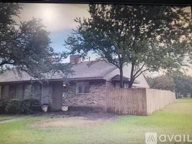 Main picture of 316 Towne House Ln