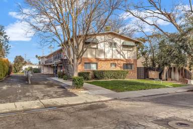 Main picture of 805 11th St