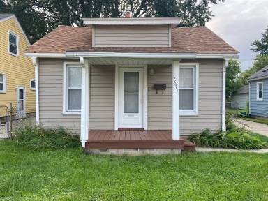Main picture of 26084 Clancy St