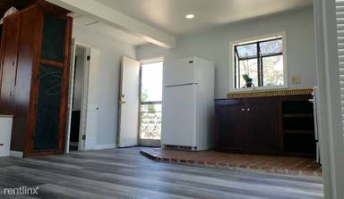 Main picture of 2037 W Avenue M4