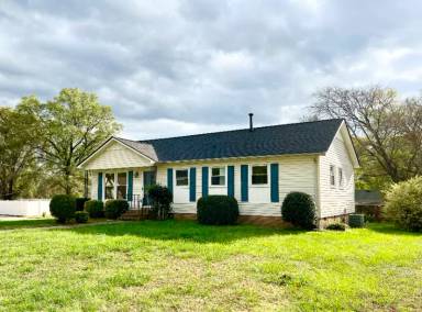 Main picture of 2201 Artwood Ln