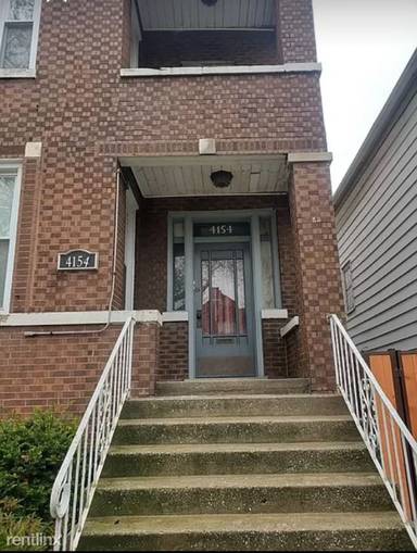 Main picture of 4150 S Rockwell St