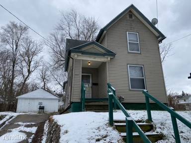 Main picture of 1909 Plymouth St