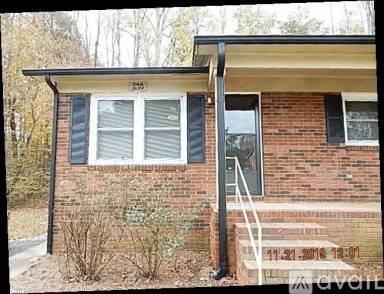Main picture of Country Club Apartments