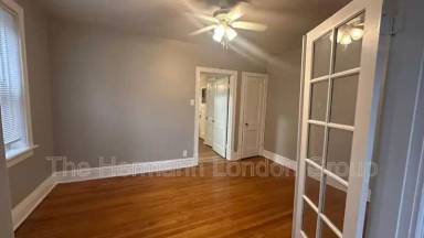 Main picture of 5042 Pernod Ave