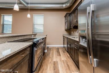 Main picture of 2434 Smallman St