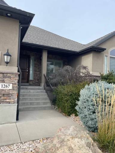 Main picture of 1267 N 1285 W