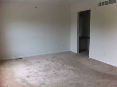 Main picture of 22007 Parkview Dr