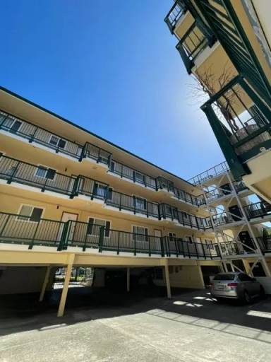 Main picture of 1927 Dwight Way