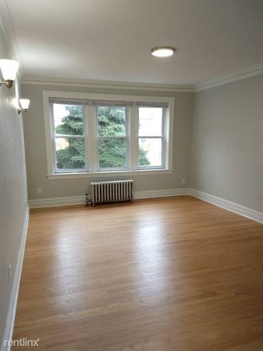 Main picture of 4539 W Barry Ave