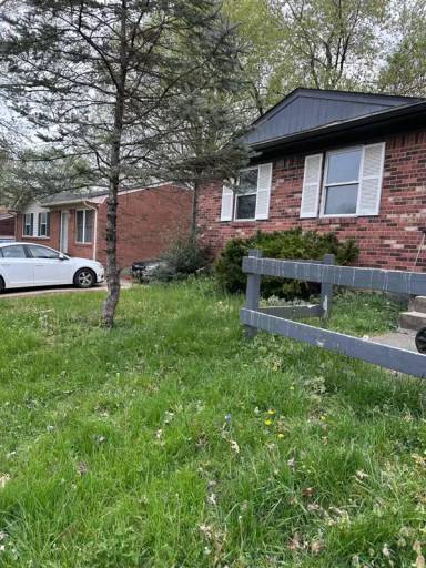 Main picture of 5819 Medtree Pl