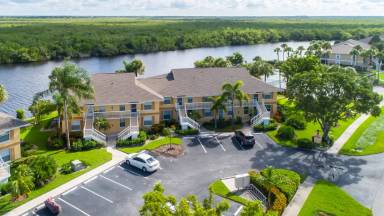 Main picture of 1305 Mainsail Dr