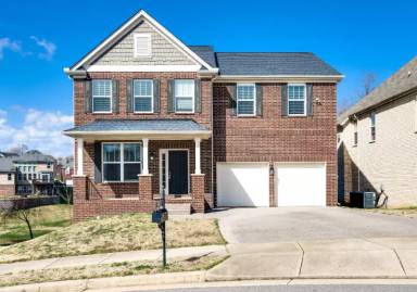 Main picture of 3612 Turfway Ct