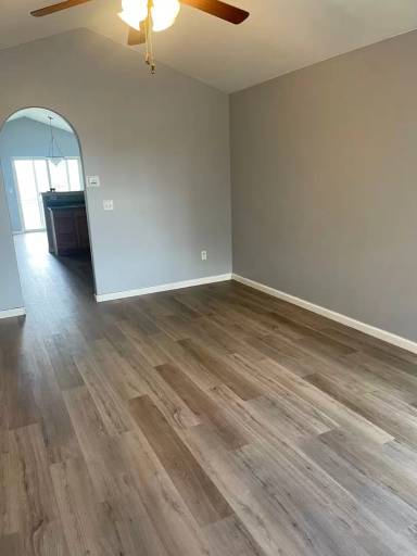 Main picture of 741 N River Rock Dr