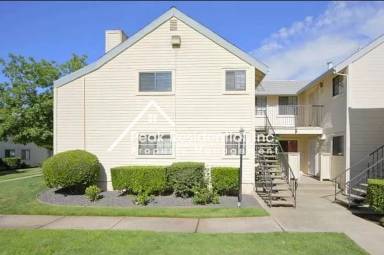 Main picture of 7437 Auburn Oaks Ct
