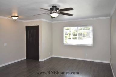Main picture of 5578 Coronado Way