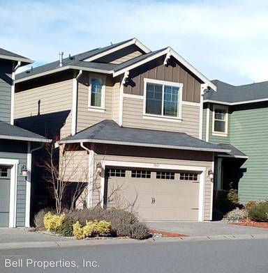 Main picture of 9207 1st St SE