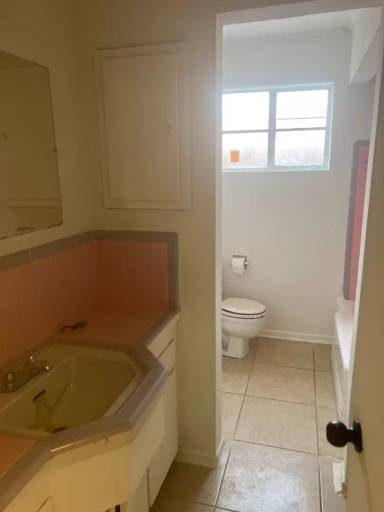 Main picture of 3635 N 15th Ave
