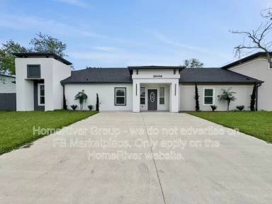 Main picture of 2041A Midlake Ln