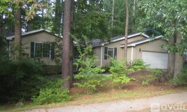 Main picture of 621 Sloan Dr