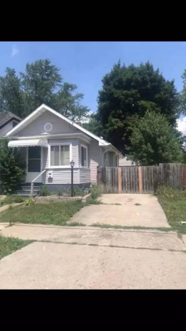 Main picture of 1114 Crawford St