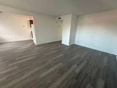 Main picture of 1948 Country Club Ct