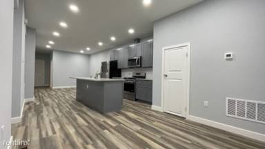 Main picture of 7953 Burholme Ave