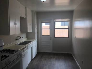 Main picture of 5041 Lotus St