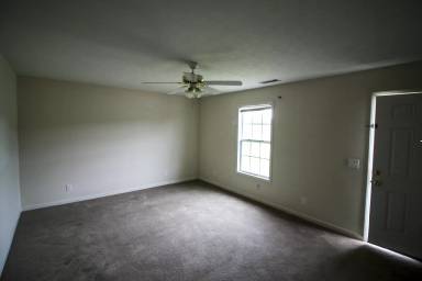 Main picture of 805 Kinniard Rd