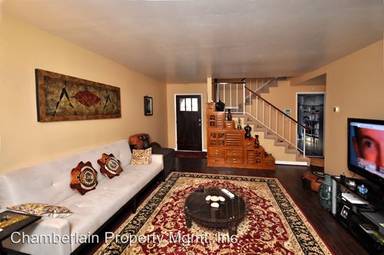 Main picture of 4738 Birchwood Cir