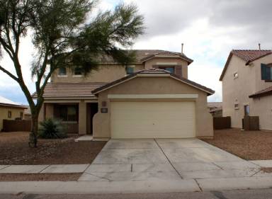 Main picture of 19 W Calle Mantilla