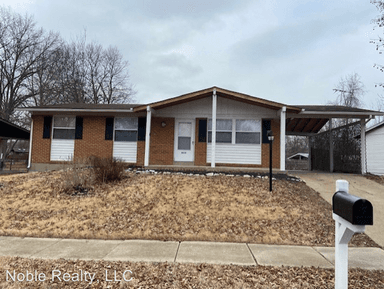 Main picture of 833 Laredo Ave