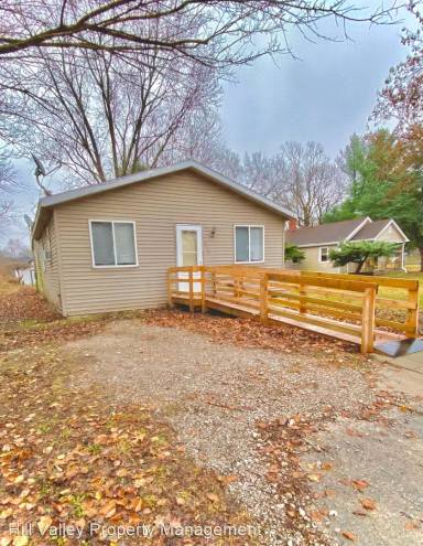 Main picture of 2043 N 29th St