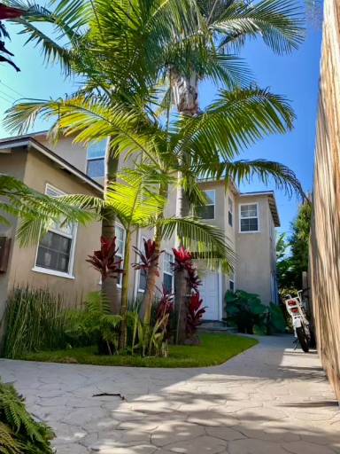 Main picture of 11649 Ayres Ave
