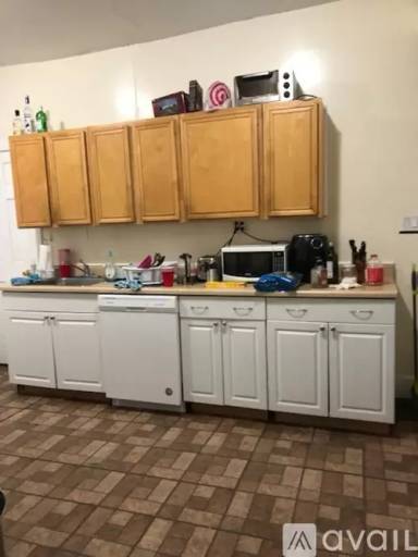 Main picture of 447 Park Dr