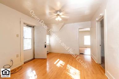 Main picture of 608 Anderson Ave