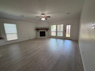 Main picture of 10020 Levelland Pl