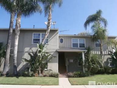 Main picture of 4503 Hazeltine Ave