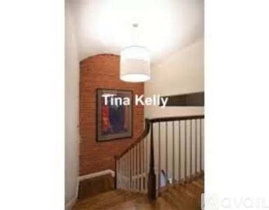 Main picture of 12 Follen St