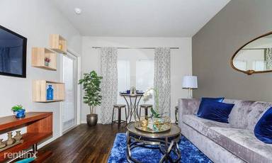 Main picture of Canyon House