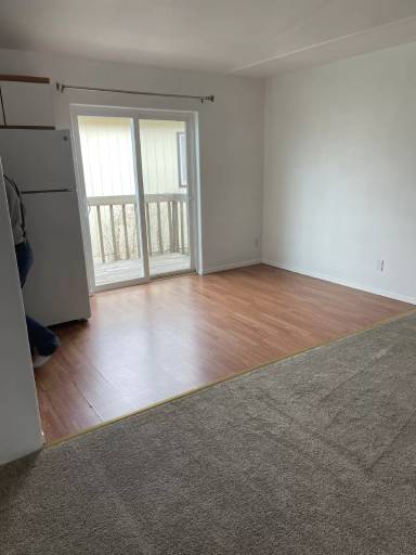 Main picture of 1821 Thrall St