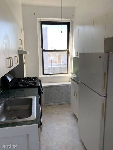 Main picture of 209 Avenue P