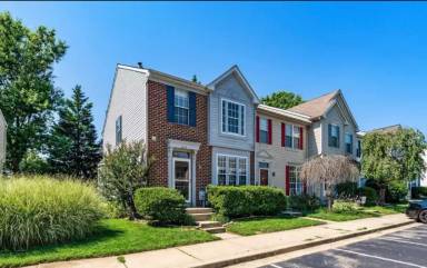 Main picture of 2515 Dog Leg Ct