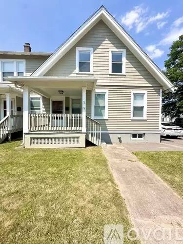 Main picture of 20 Fairfield St